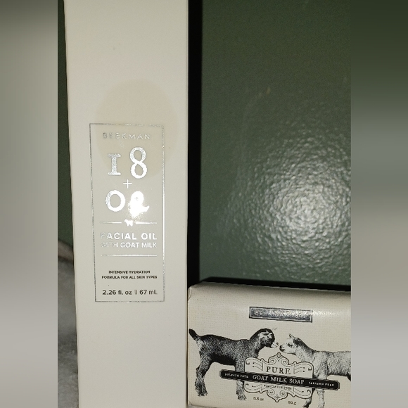 Beekman 1802 Skincare Beekman 82 Facial Oil Gift Set Poshmark